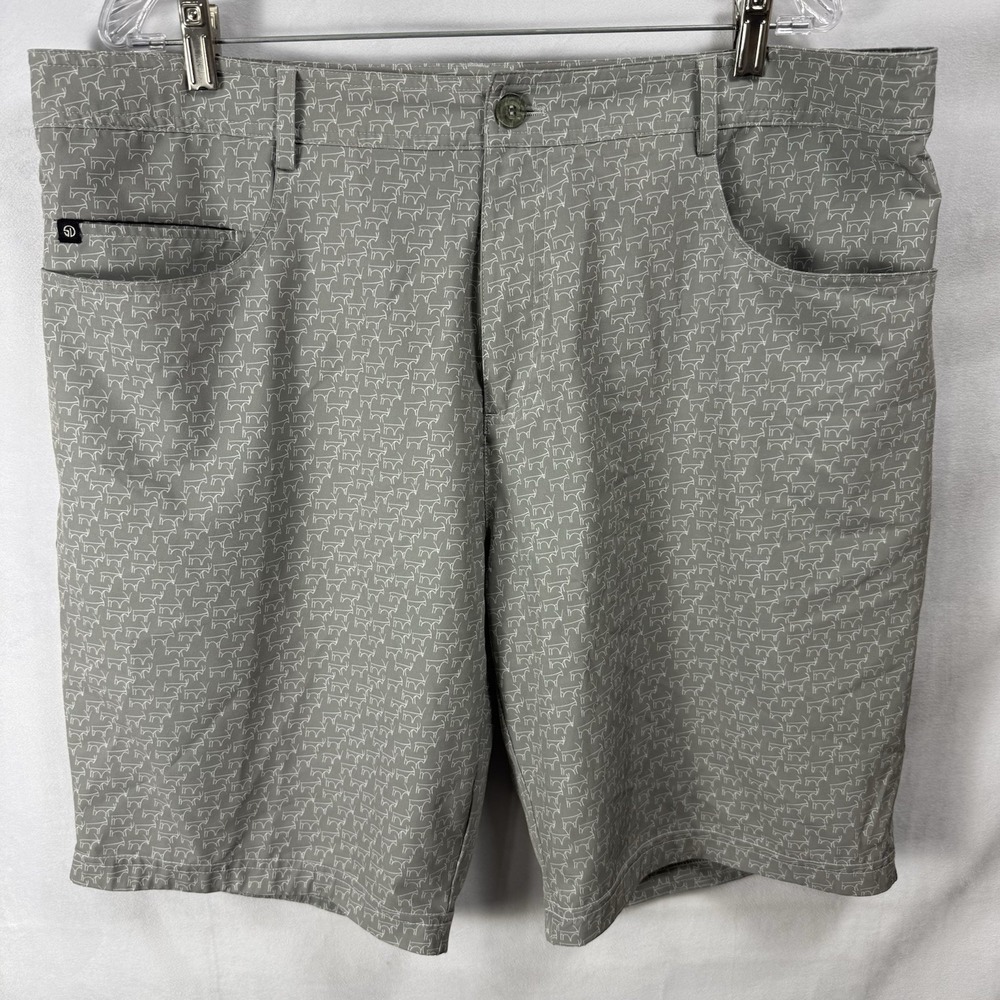 Straight Down Grey All Over Goat Print Golf Performance Shorts Men's 38 Stretch‎